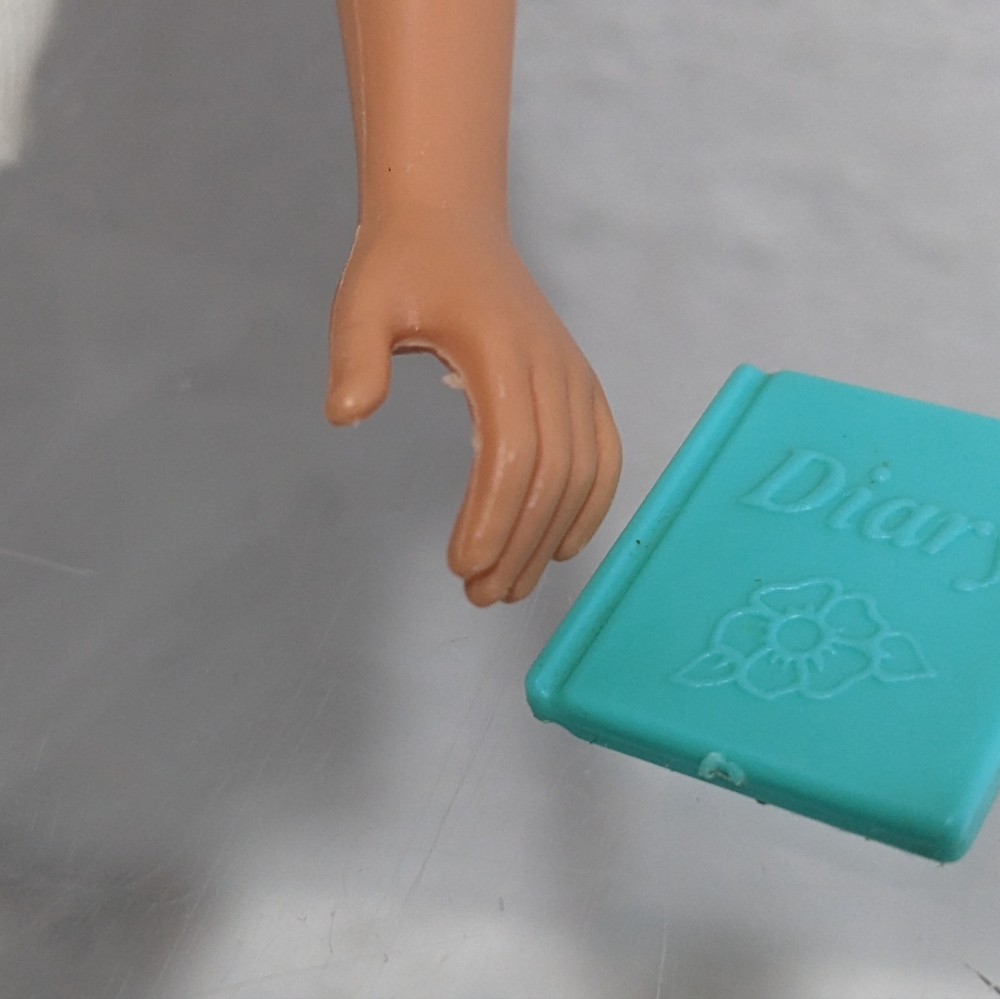 Vintage Barbie Doll Sized Plastic Diary - Picture 5 of 7